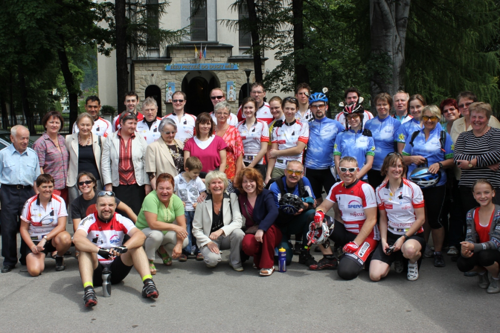 Cycle Poland charity bike ride